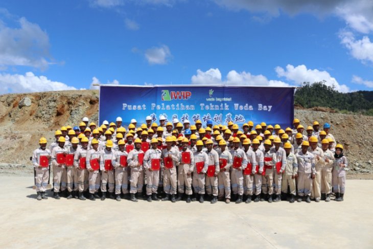 Pt Iwip Gelar Welder Training Gratis Antara News Ambon Maluku