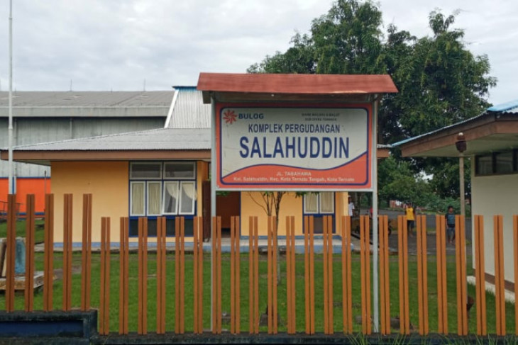 Bulog Stok minyak goreng di Maluku Utara habis