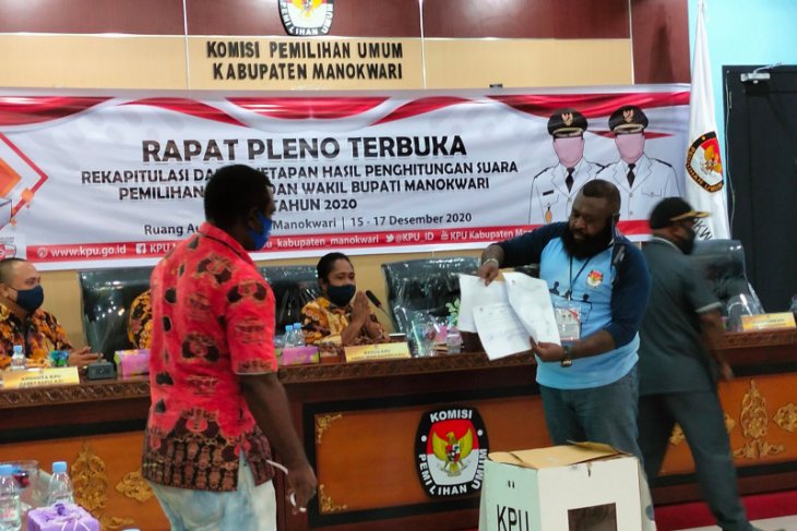 Hasil pilkada delapan daerah di Papua Barat diadukan ke MK