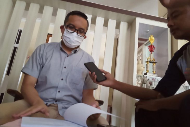 Terdakwa kasus korupsi PDAM Tulungagung positif COVID-19, sidang ditunda