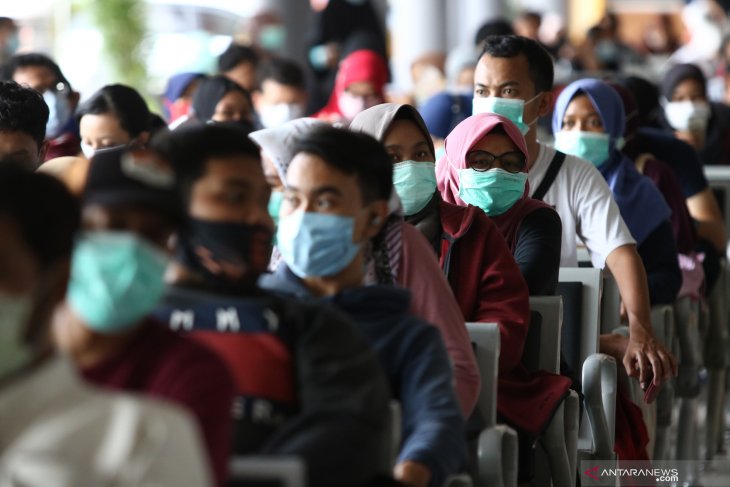 Tes cepat antigen penumpang kereta api