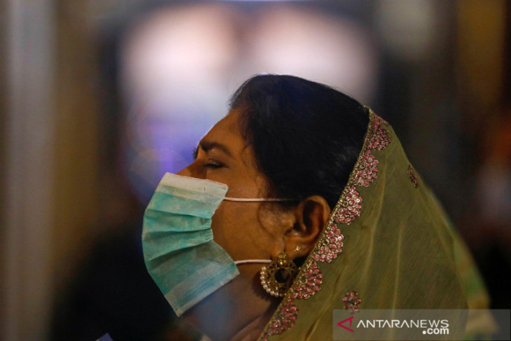 Pakistan capai target 1 juta vaksinasi per hari setelah peringatan hukuman