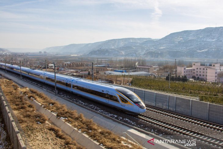 China operasikan jalur kereta cepat Yinchuan-Xi&#8217;an
