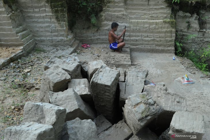 Tambang batu kumbung