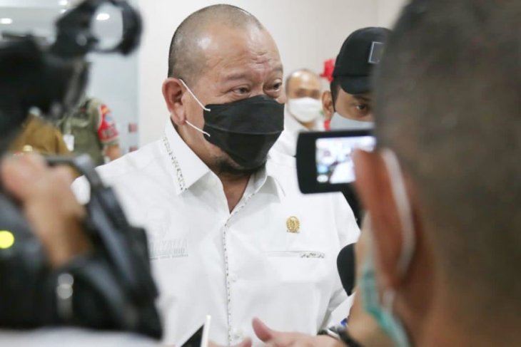 Ketua DPD La Nyalla minta ASN tingkatkan kinerja seiring kenaikan tunjangan