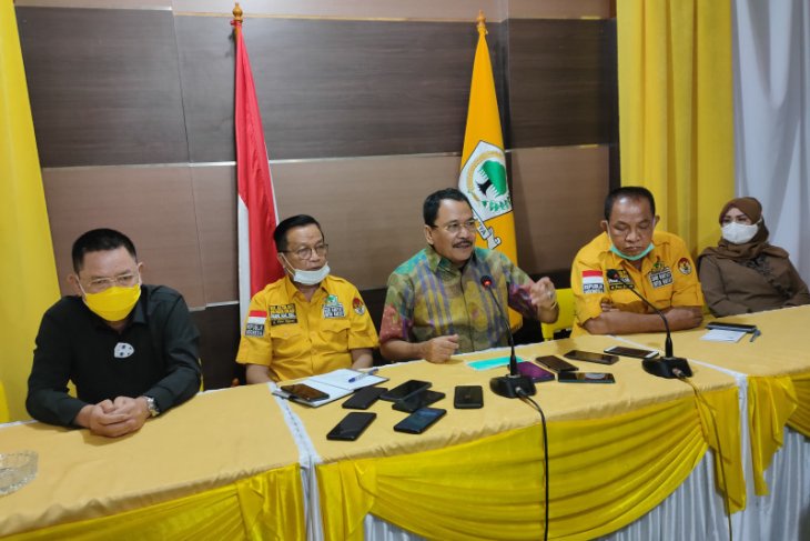 Golkar : kemenangan Paslon