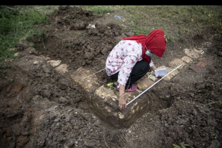 Penemuan batu candi abad XII