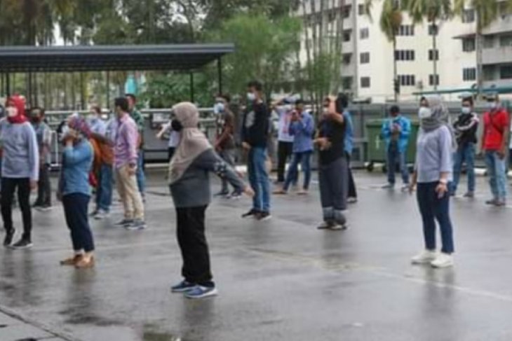 KJRI Kuching ajak Pekerja Migran Indonesia senam