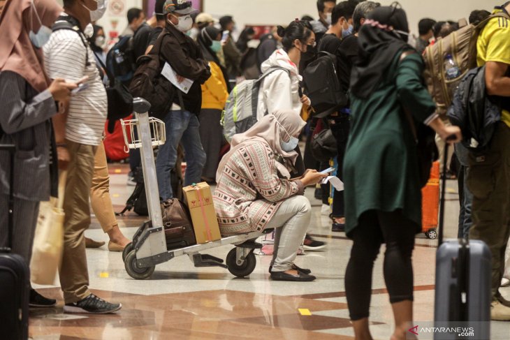 Puncak arus balik di Bandara Juanda