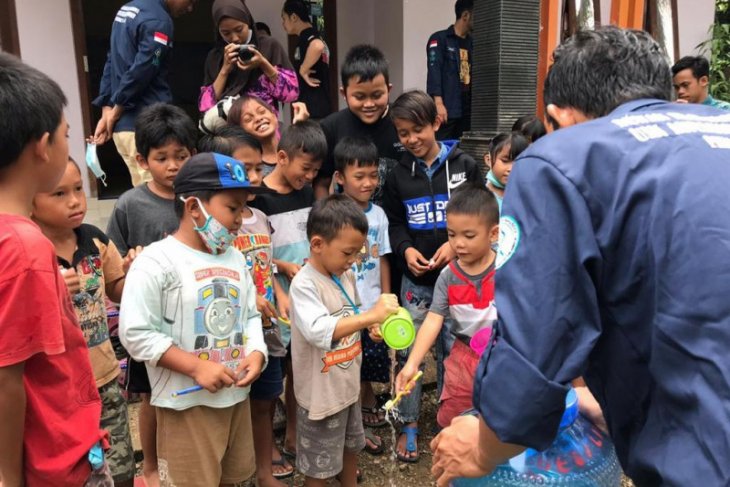 BEM UIN Antasari Banjarmasin sambangi Desa Liyu