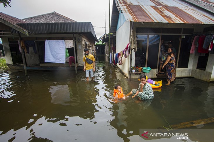 Banjir Di Desa Sungai Rangas Ulu