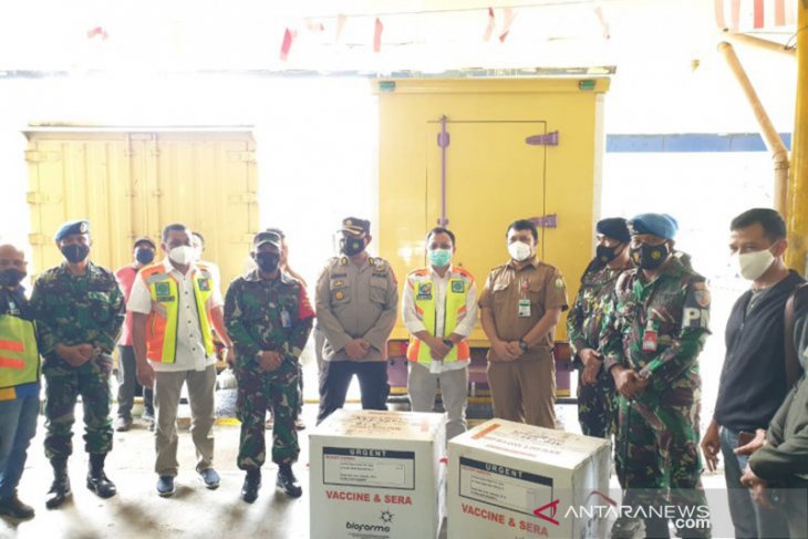 Aceh targetkan 62 ribu lebih Nakes dapat vaksinasi COVID-19