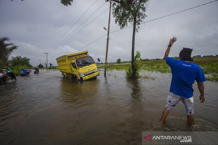 Dampak Luapan Sungai Martapura