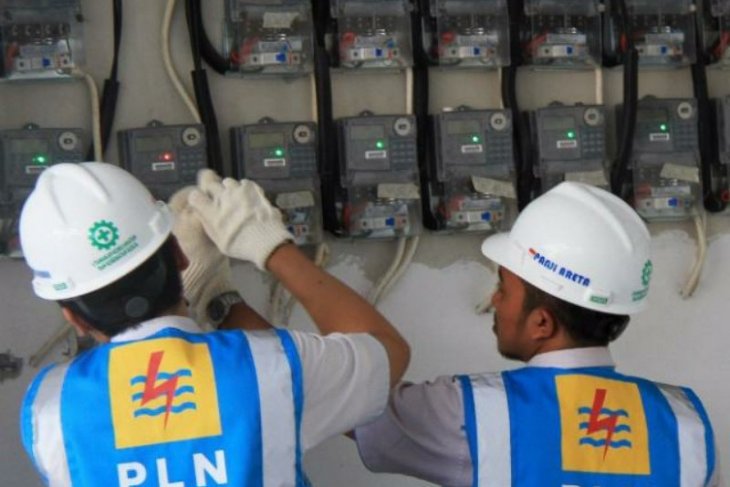 Enam juta pelanggan listrik di Jatim kembali dapat keringanan biaya