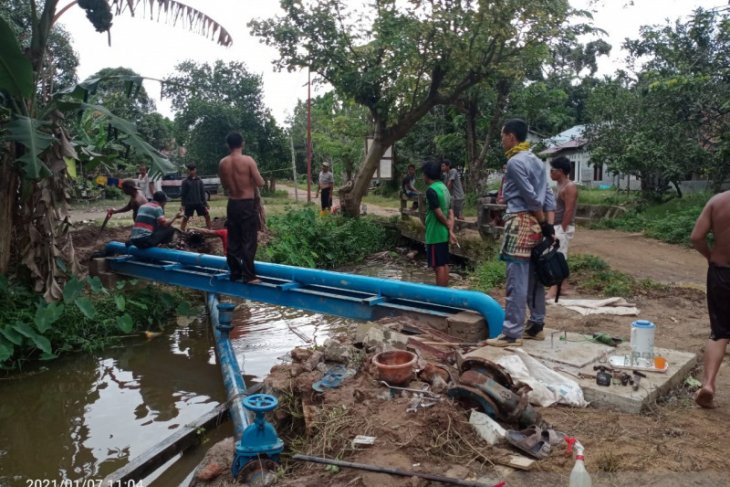 Dinas PUPR Kayong Utara pastikan target bupati pasokan air bersih terwujud