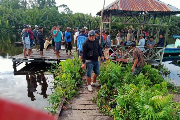 Seorang kakek dikabarkan hilang di Dermaga Sungai Padang Tebakar