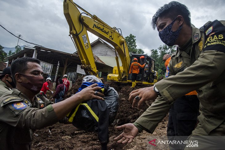 Antisipasi dampak longsor susulan di Sumedang 