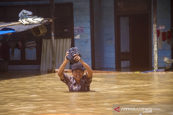 Banjir Rendam Enam Desa di Kecamatan Simpang Empat