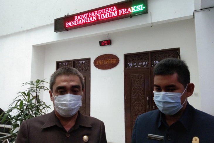 Fraksi DPRD sepakat pembahasan tiga Raperda dilanjutkan