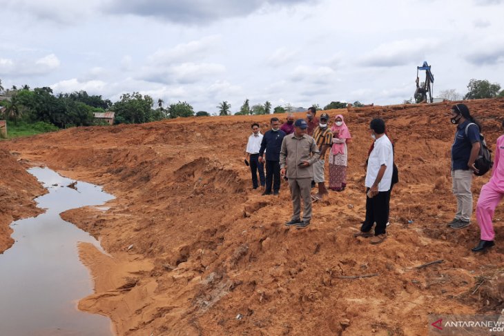 DPRD Kota Jambi meminta penimbun aliran sungai kembalikan fungsi sungai