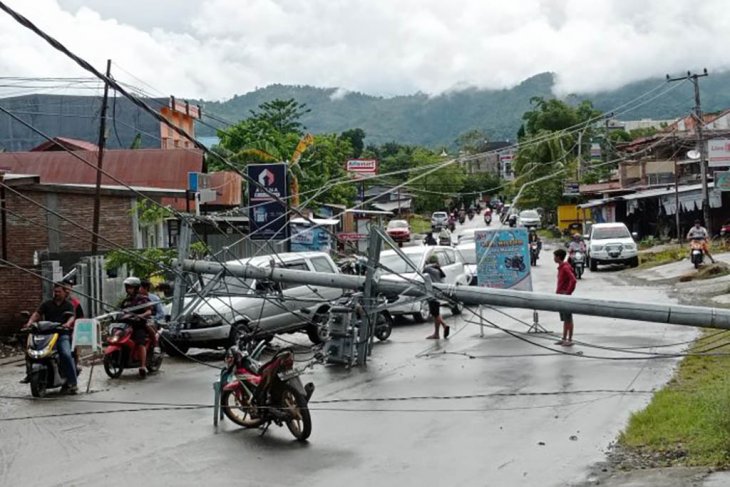 Dampak gempa 6,2 SR di Sulawesi Barat