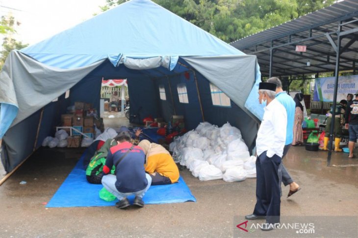 Bupati Banjar sambangi posko dapur umum