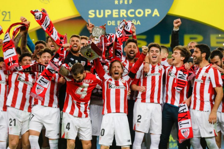Piala Super Spanyol, Messi di kartu merah saat Bilbao klaim juara