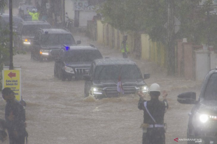 Presiden Tinjau Banjir di Kalsel