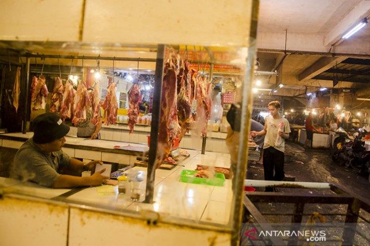 Harga daging sapi mulai naik di Bandung 