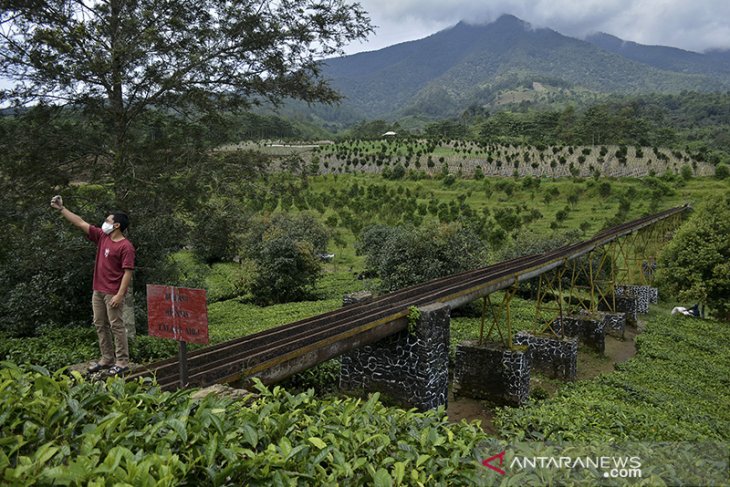 Jembatan irigasi air peninggalan Belanda 