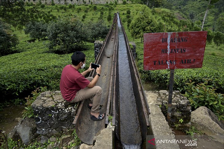 Jembatan irigasi air peninggalan Belanda 