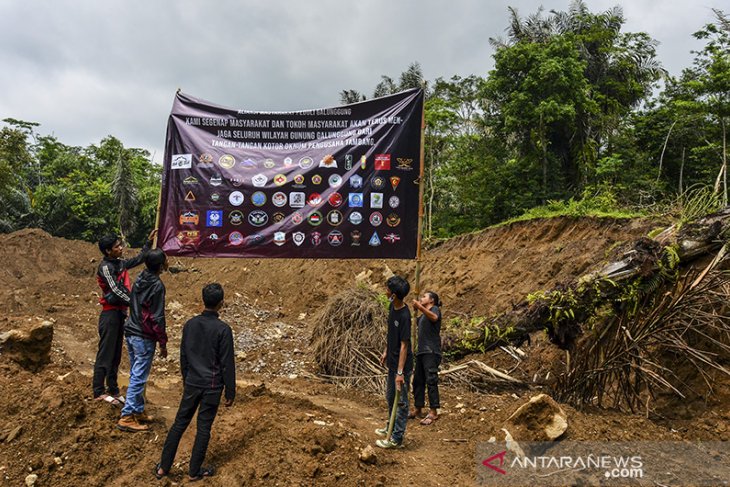 Penolakan tambang pasir Galunggung 