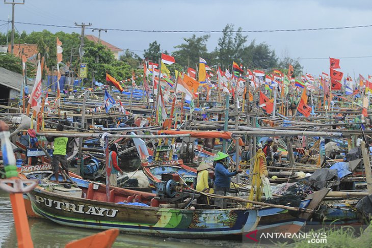 Nelayan cantrang mulai melaut 