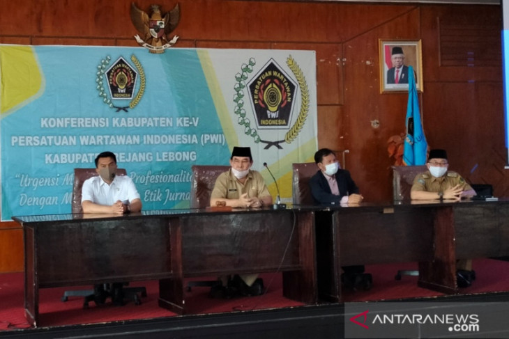 Penyebaran COVID-19 di Rejang Lebong fluktuatif