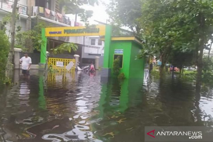 High tide potentially causes flooding: BPBD Banjarmasin