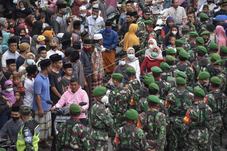 Pemakaman Anggota TNI Yang Gugur Tertembak KKB