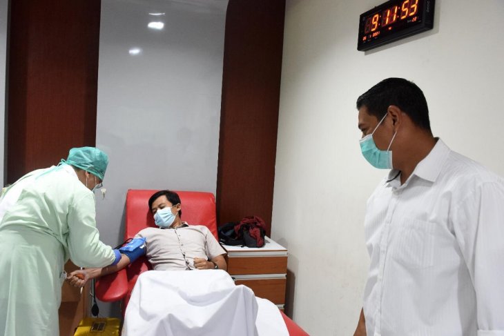 Delapan penyintas COVID-19 donor plasma konvalesen di PMI Kediri