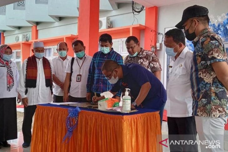 Bupati minta para kepala puskesmas jangan pernah menolak pasien