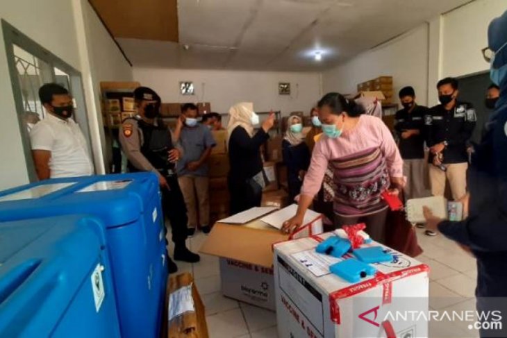 2.480 dosis vaksin COVID-19 Sinovac telah tiba di Penajam Paser Utara