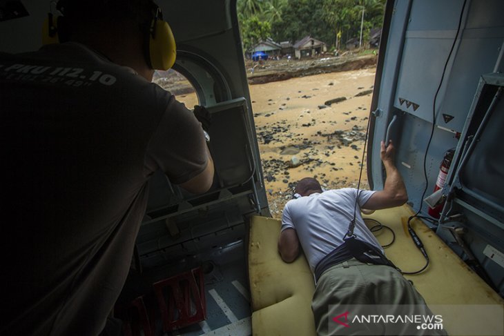 Distribusi Bantuan BBM Ke Lokasi Pengungsian Pedalaman Pegunungan Meratus