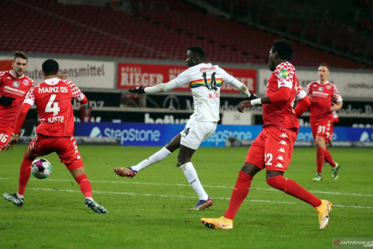 Stuttgart raih kemenangan kandang pertama saat pukul Mainz