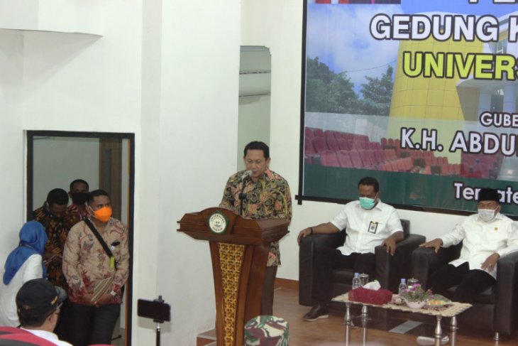 Rektor Unkhair ingatkan wisudawan agar tidak euforia