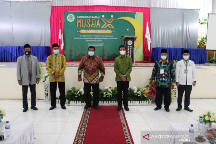 Bupati Suradnyana hadiri Musda MUI Buleleng