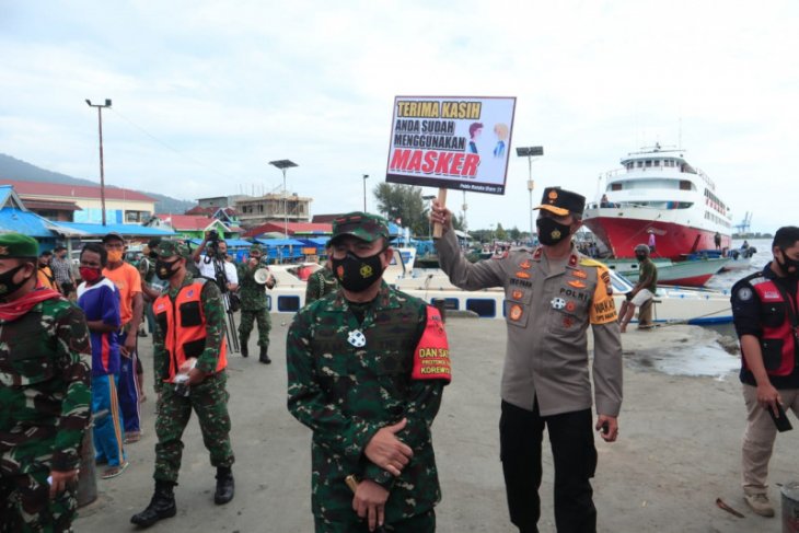 TNI-Polri di Malut razia gabungan penertiban masker