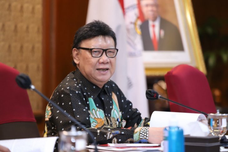 Menpan-RB imbau ASN tetap bekerja produktif