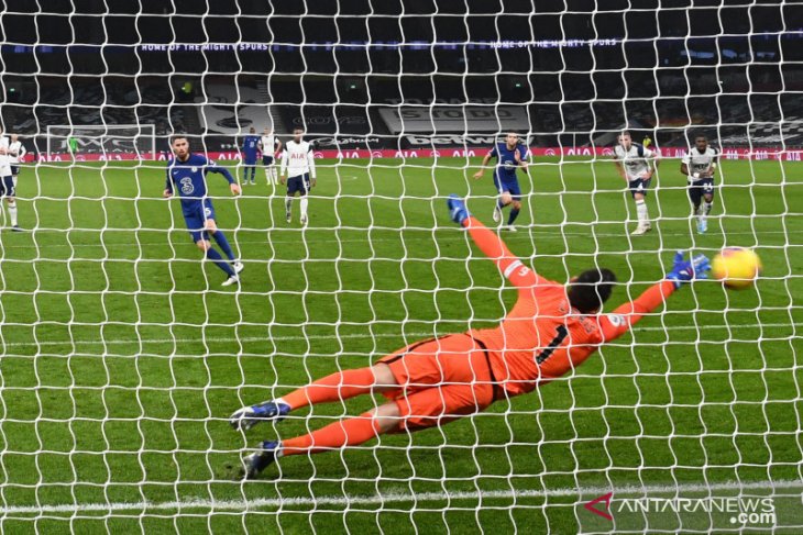 Liga Inggris: Penalti Jorginho kunci kemenangan tipis Chelsea di markas Spurs