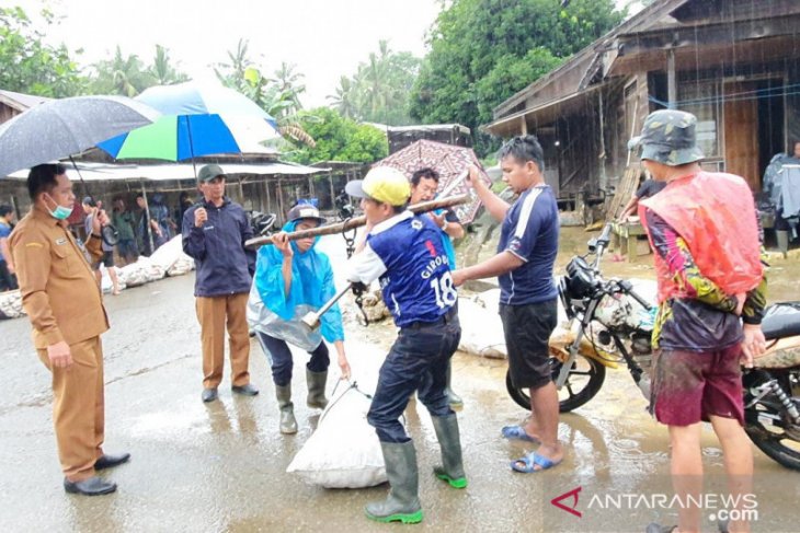 Dinas Pertanian bakal bangun pasar lelang karet di Desa Gunung Riut