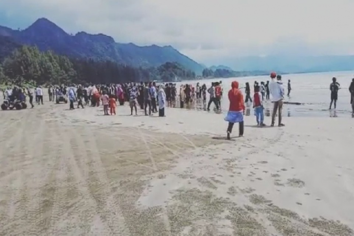 Pelajar tenggelam di pantai Riting Lhoknga. Begini kronologisnya