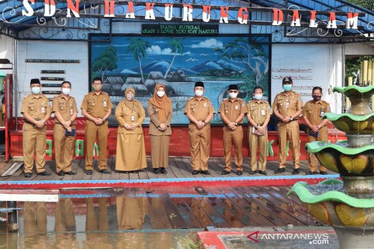 Pembelajaran tatap muka kembali dilaksanakan, Bupati HSS kunjungi Hakurung