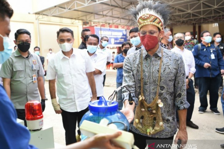 Menteri Nadiem: Daerah 3T Papua Barat jadi prioritas digitalisasi sekolah